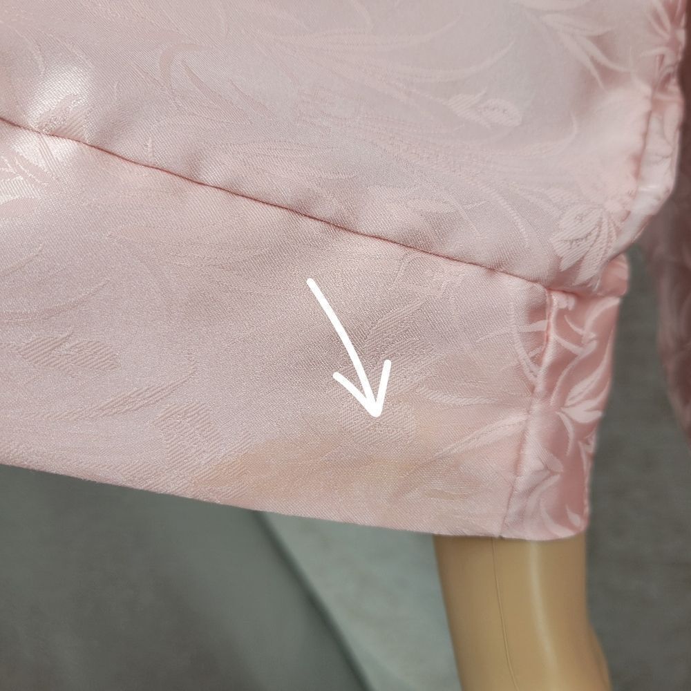 Dior Vintage Pink Satin Kimono Robe All Over Dior Logo and Floral Jacquard - Picture 13 of 14